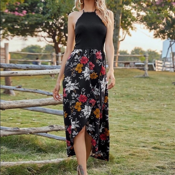 Floral Print Tulip Hem Tie Back Halter Dress - Picture 4 of 8